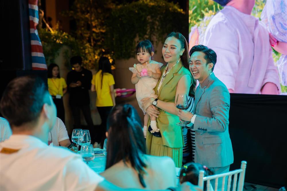 Mẹ vợ Cường Đô La tung clip Suchin dẩy đầm cưng xỉu-7