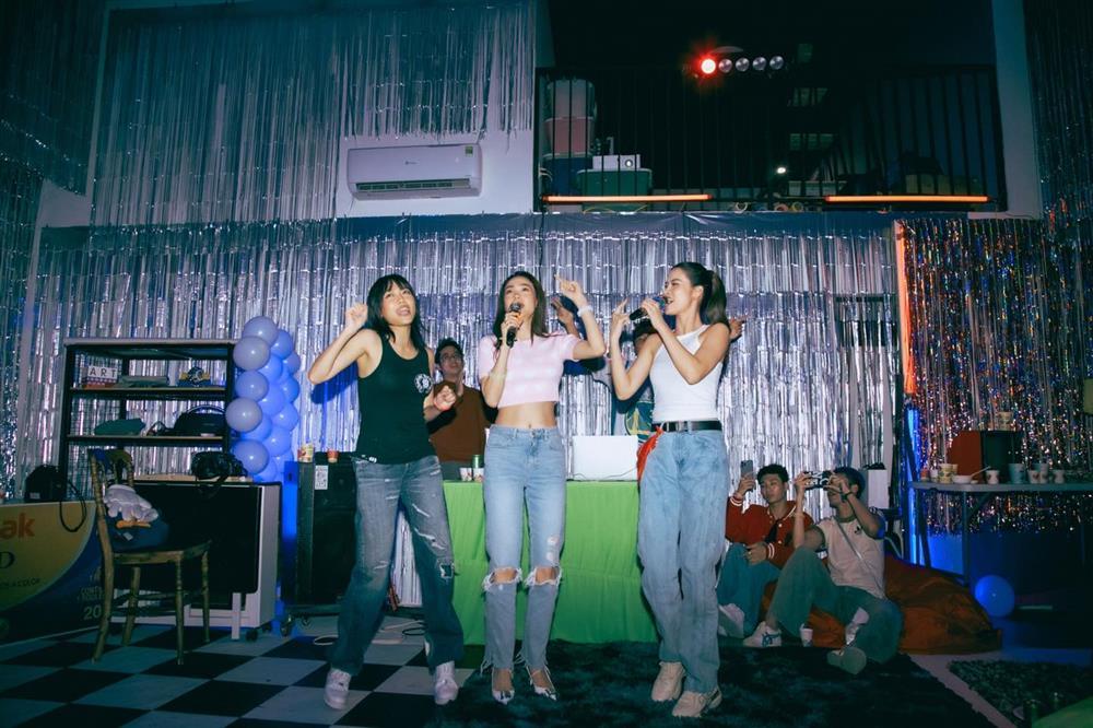 Diệu Nhi, Đông Nhi quậy đục nước sau ồn ào không dự đám cưới-2