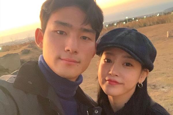 Soyeon (T-ara) hé lộ về cuộc sống hôn nhân với ông xã cầu thủ kém 9 tuổi-3