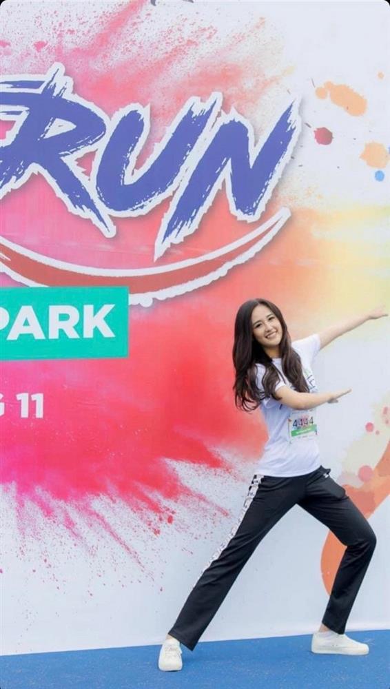 Mai Phương Thúy tinh tế sau nhiều pha lên đồ chạy phản cảm-1