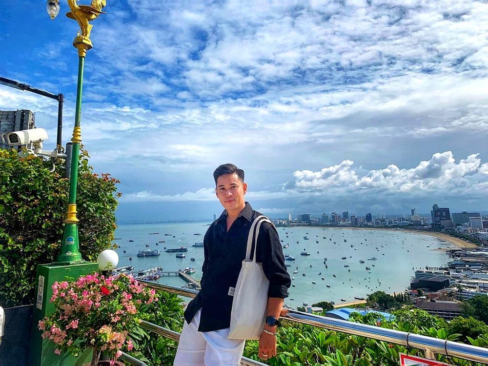 Mâm cơm độc thân đâu ra đó của chàng trai trẻ xa quê-1