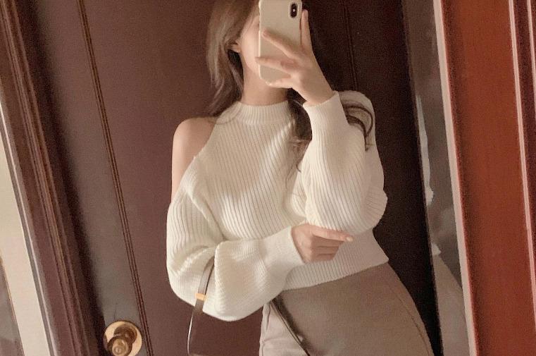 Mùa đông mặc áo len trễ vai: Tại sao không?-10