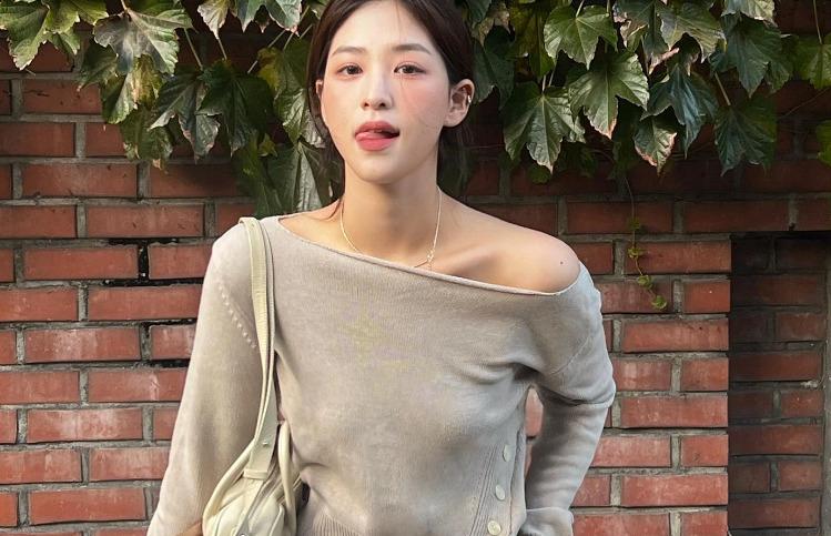 Mùa đông mặc áo len trễ vai: Tại sao không?-3