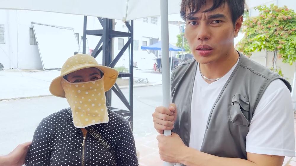 Lê Dương Bảo Lâm bị mắng oan vì mẹ ruột sống quá giản dị-2