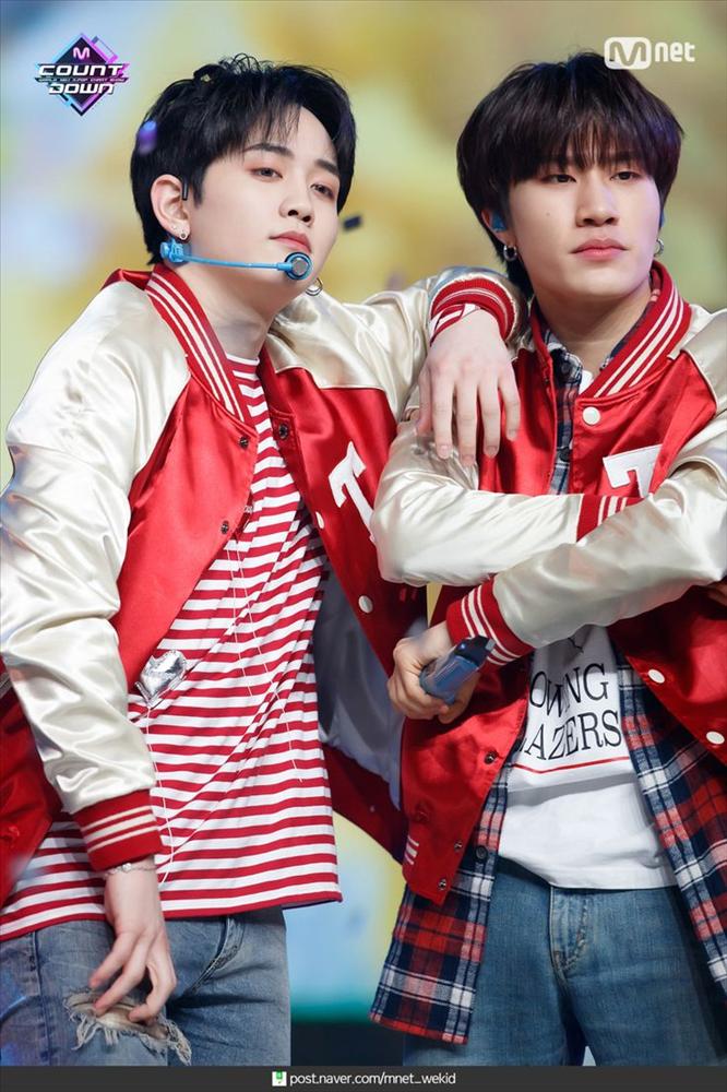 Những lần rời nhóm ồn ào của idol Kpop trong năm 2022-4