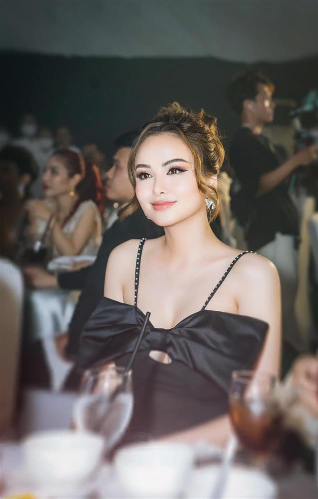 Tin showbiz Việt ngày 23/11: Minh Tú nói về vòng 2 bất thường-5