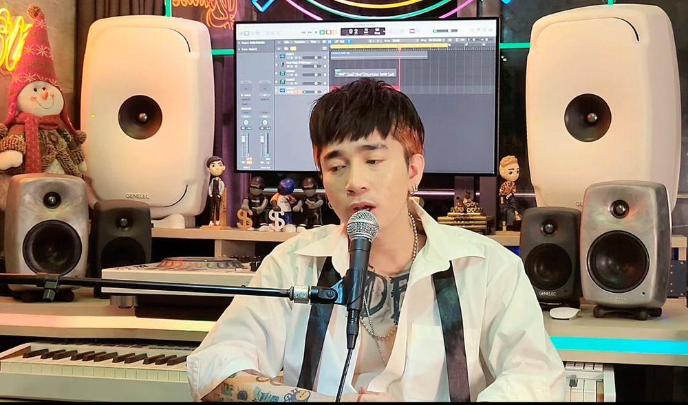 Chi Dân từng nghĩ đến cái chết vì mất mẹ và bị bạn gái bỏ-2