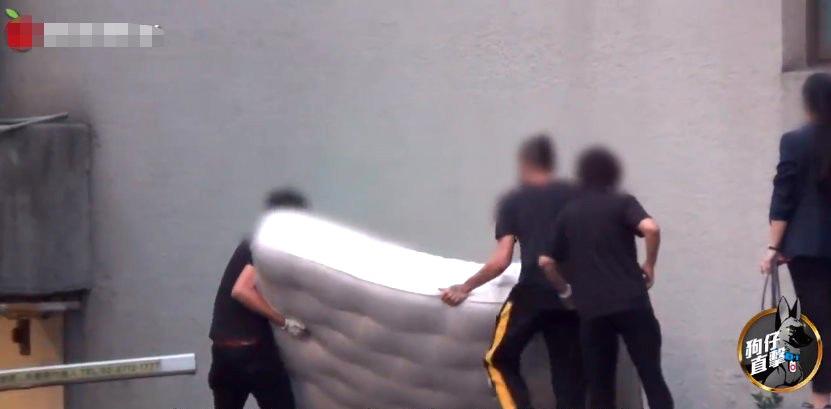 Từ Hy Viên trả đệm cho chồng cũ-1