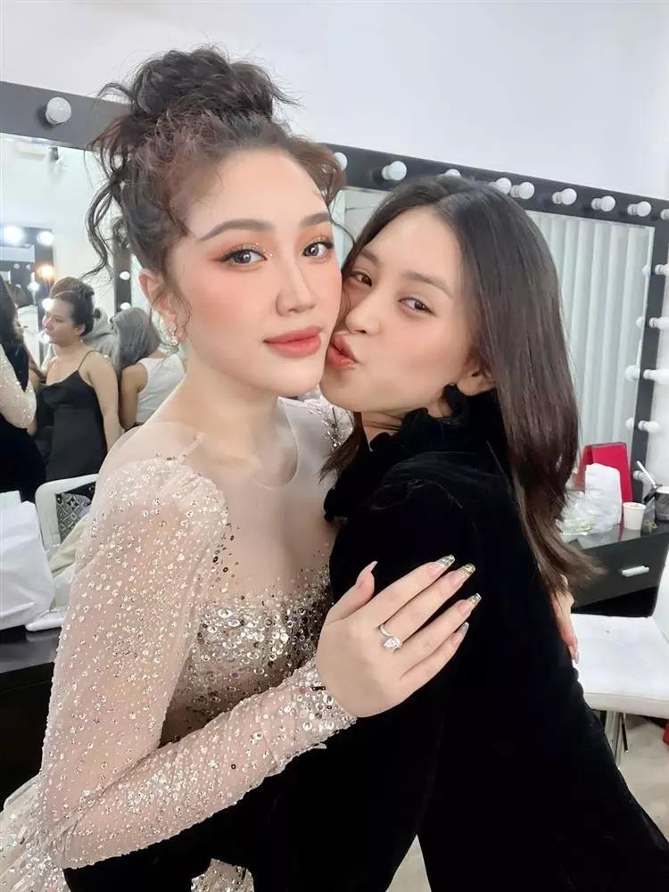 Đọ sắc Lan khuê, Bảo Thy Lần đầu lép vế khi chụp cùng Hoa khôi?-8