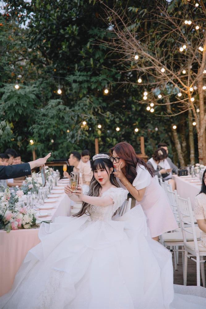 Hot girl Trần My từng xô xát Trang Nemo khoe lấy chồng giàu-5