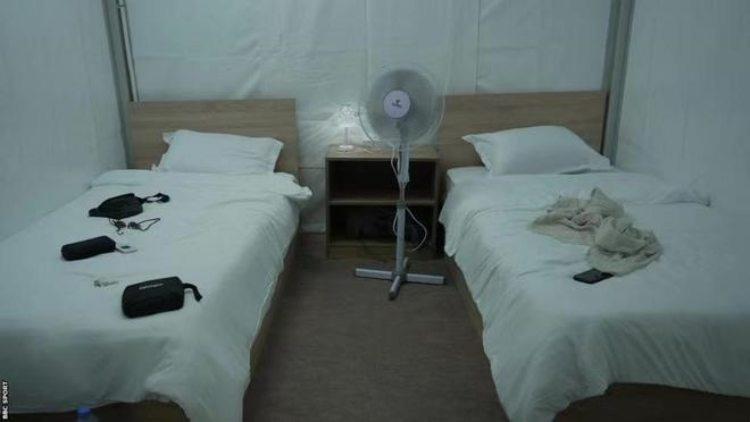 Thuê lều ở Qatar xem World Cup, một đêm đốt sạch hàng triệu đồng-2