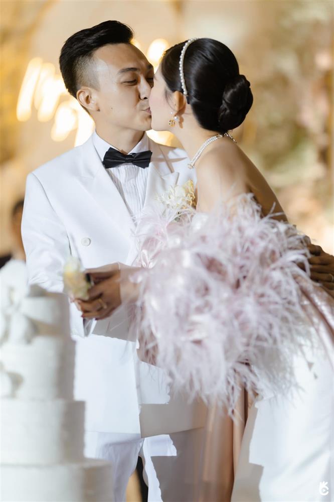 Lộ diện mỹ nhân bắt được hoa cưới Lê Âu Ngân Anh-2