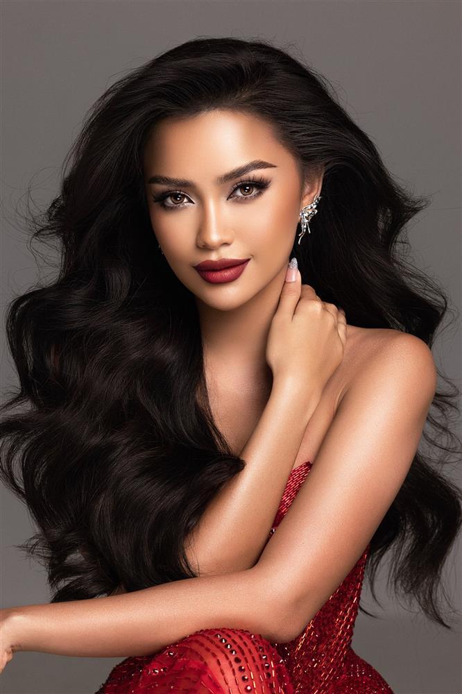Ảnh profile Ngọc Châu: Ê-kíp chọn một đằng, Miss Universe lên một nẻo-4