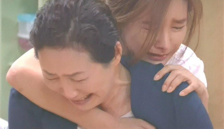 Chồng bỏ đi theo tiểu tam, mẹ chồng giúp tôi vượt qua cơn tuyệt vọng-1