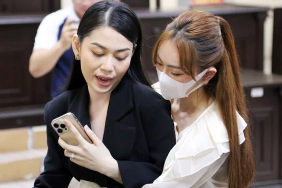 Nạn nhân bị đánh phát ngôn căng việc Trang Nemo quỳ xin lỗi