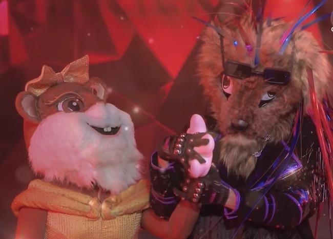 Xuất hiện cặp đôi được đẩy thuyền rần rần khi Ca Sĩ Mặt Nạ kết thúc-6