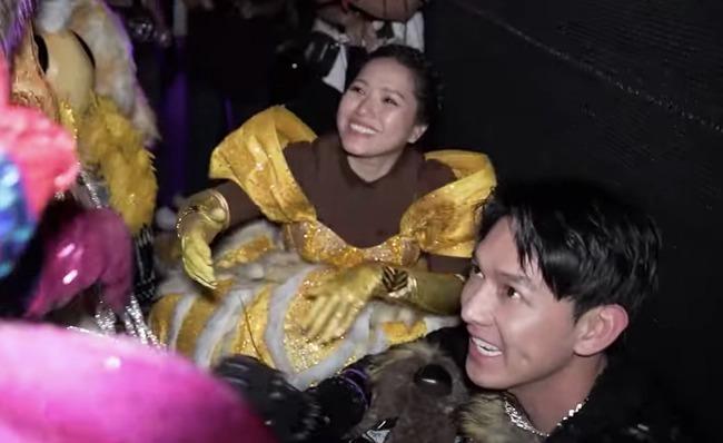 Xuất hiện cặp đôi được đẩy thuyền rần rần khi Ca Sĩ Mặt Nạ kết thúc-3