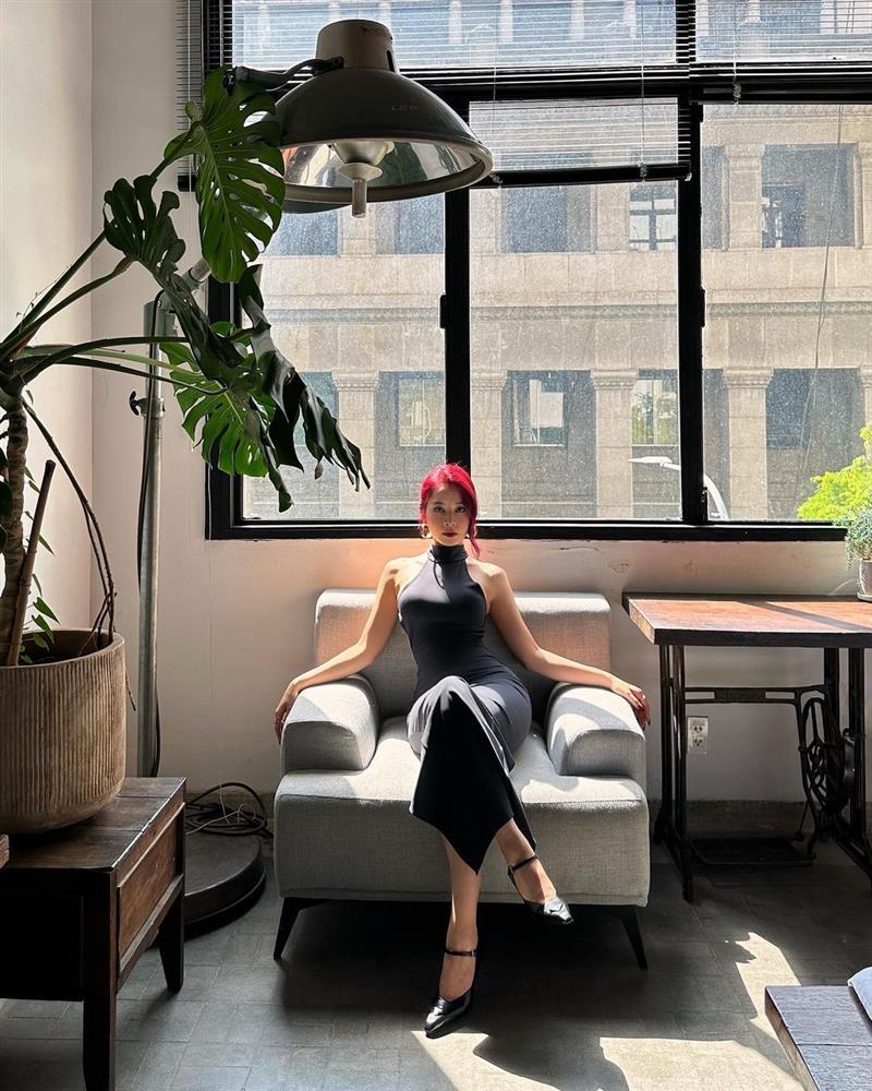 Lan Ngọc khoe hình xăm, Thiều Bảo Trâm tối giản kín đáo-8