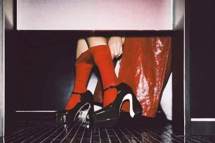 Tạp chí thời trang Hàn Quốc đăng ảnh nhạy cảm-1