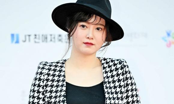 Vườn Sao Băng Lee Min Ho - Goo Hye Sun 13 năm, ngày càng nặng vía?-4