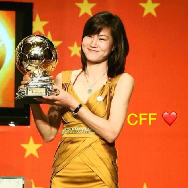 BLV mới ăn đứt 32 hot girl Nóng Cùng World Cup 2022 là ai?-3