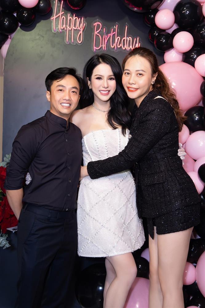 Diệp Lâm Anh thân thiết cỡ nào với vợ chồng Cường Đô La?-1