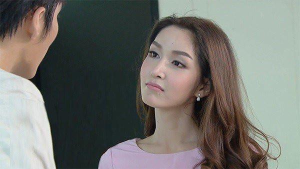 Thư ký của chồng gửi que thử thai 2 vạch, tôi cho phen bẽ mặt-1