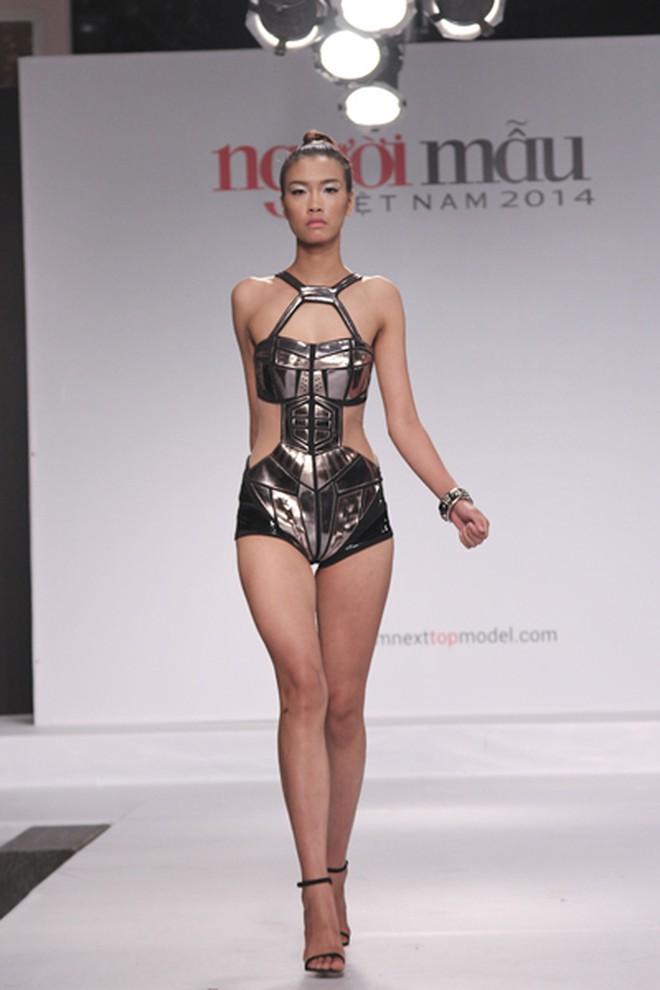 Nguyễn Oanh như người lạ sau top 16 Miss Universe Vietnam-4