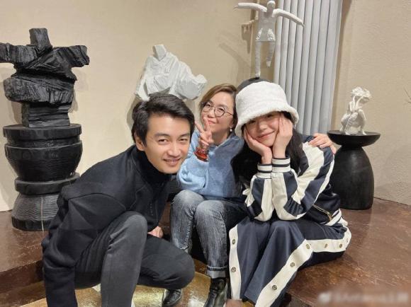 Trần Hiểu xuất hiện lần đầu bên vợ hậu dính tin đồn chuẩn bị ly hôn-2