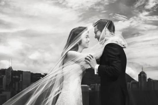 Thang Duy và cuộc hôn nhân xuyên biên giới đầy viên mãn