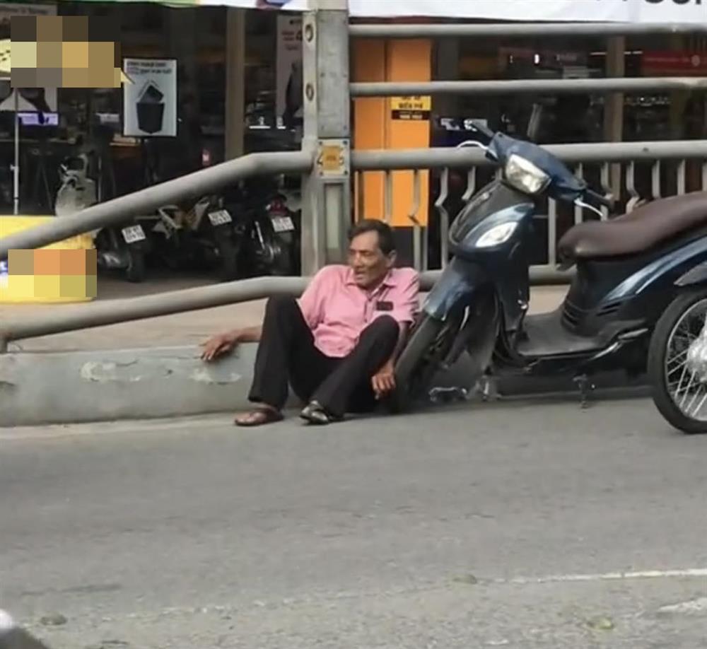 Thương Tín xuất hiện sau bức ảnh ngồi thất thần trên đường-2