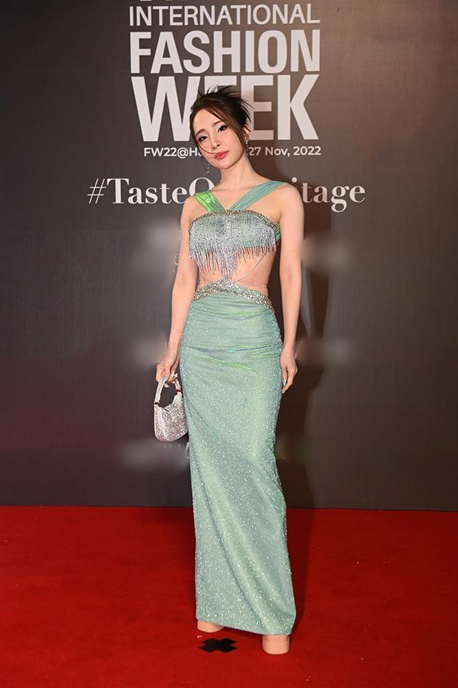 Trương Ngọc Ánh như cô dâu - Thùy Tiên gợi cảm chừng mực-6