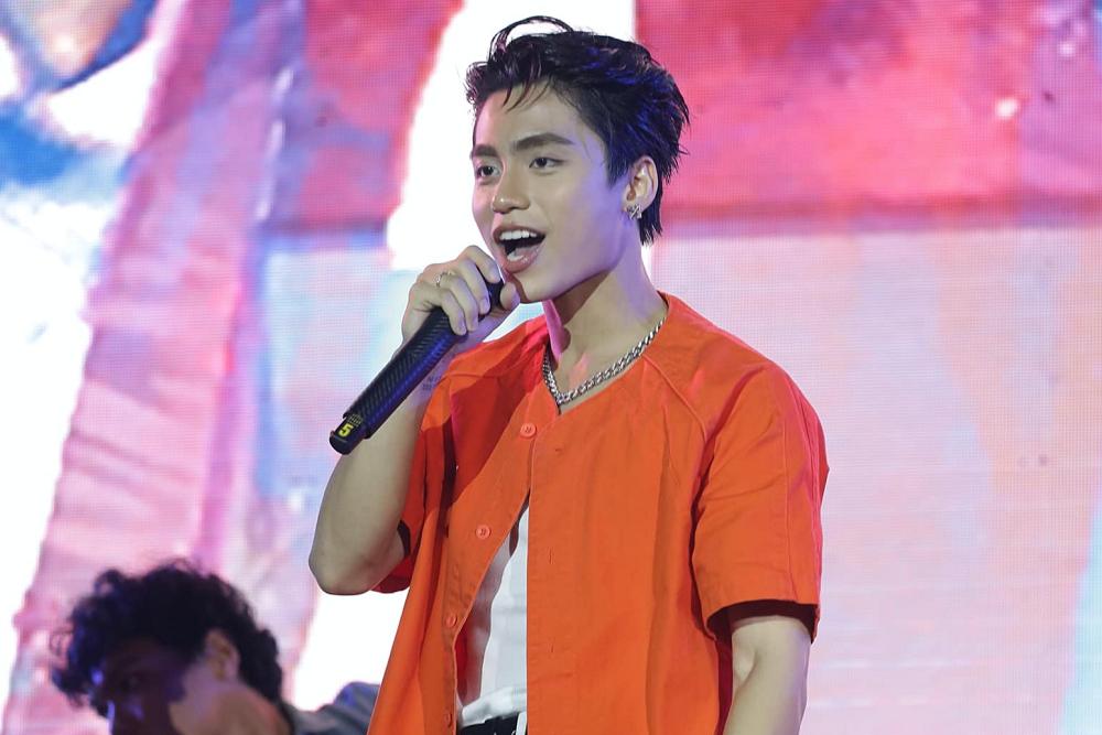 Karik bị so sánh với MONO về hiệu ứng khán giả khi xuất hiện-6