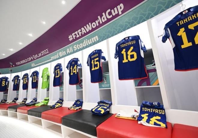 Sự thật ảnh tuyển Nhật không dọn phòng sau trận thua Costa Rica-2