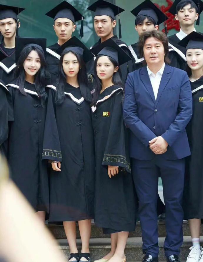 Nhan sắc mộc mạc của công chúa Trương Tịnh Nghi-2