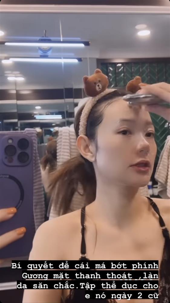 Minh Hằng chăm sóc da bằng cây lăn dành cho giới nhà giàu-3
