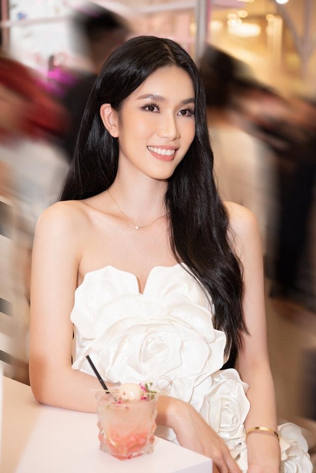 Tin vui cho Phương Anh sát giờ thi Miss International 2022-3