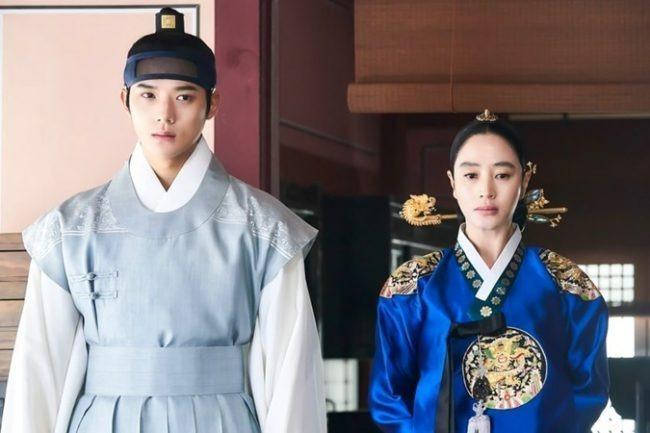 3 nam chính đang hot của màn ảnh Hàn: Thế tử hút fan nữ ầm ầm-2