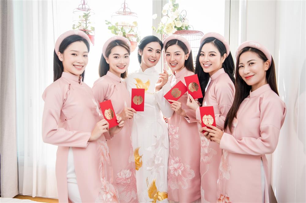 Hoa hậu ở ẩn dự đám hỏi Ngọc Hân, nhan sắc sau 9 năm ra sao?-2