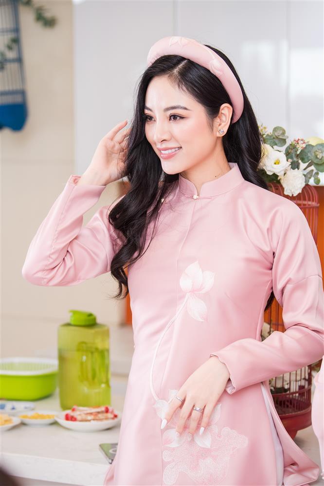 Hoa hậu ở ẩn dự đám hỏi Ngọc Hân, nhan sắc sau 9 năm ra sao?-5