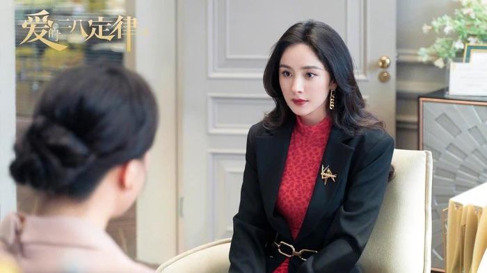 Dương Mịch quyết định tái hôn ở tuổi 36, còn giấu fan đi thử váy cưới?-4