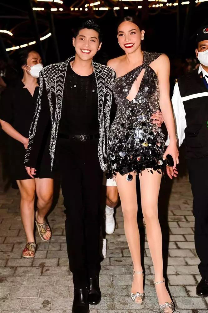 Ngoại hình Hồ Ngọc Hà - Noo Phước Thịnh thay đổi sau 8 năm-17