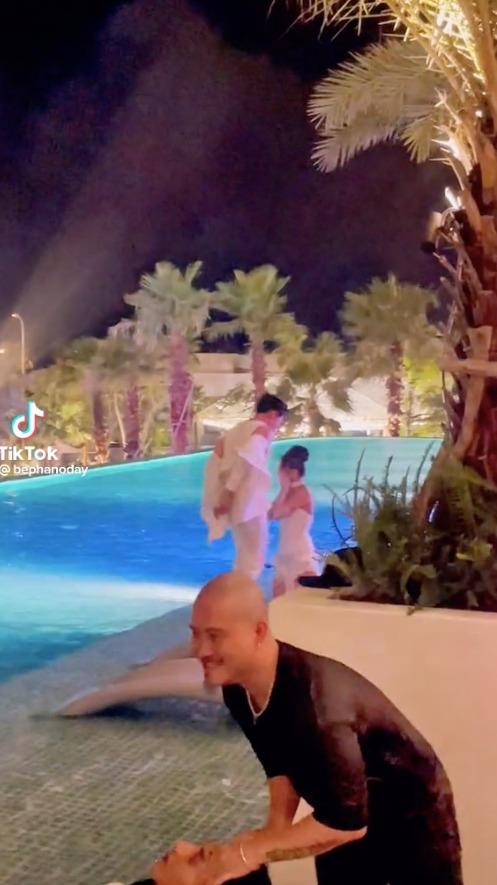 Hành động tinh tế của Anh Tú khi Diệu Nhi té hồ bơi-2