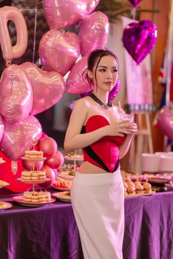 Chị dâu Bảo Thy tổ chức sinh nhật, xa xỉ chẳng kém tiệc cưới-1