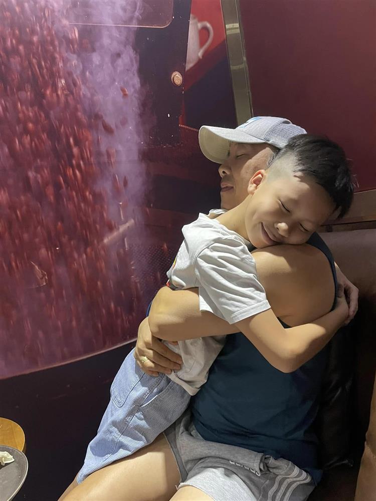 Tin showbiz Việt ngày 29/11: Chồng Đỗ Mỹ Linh khoe một năm mãn nguyện-5