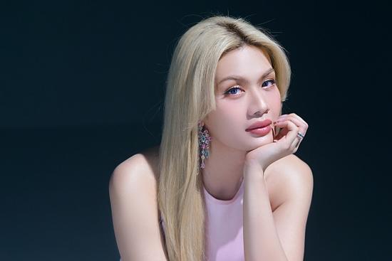 Luna Đào cùng người yêu cũ sáng tác ca khúc comeback