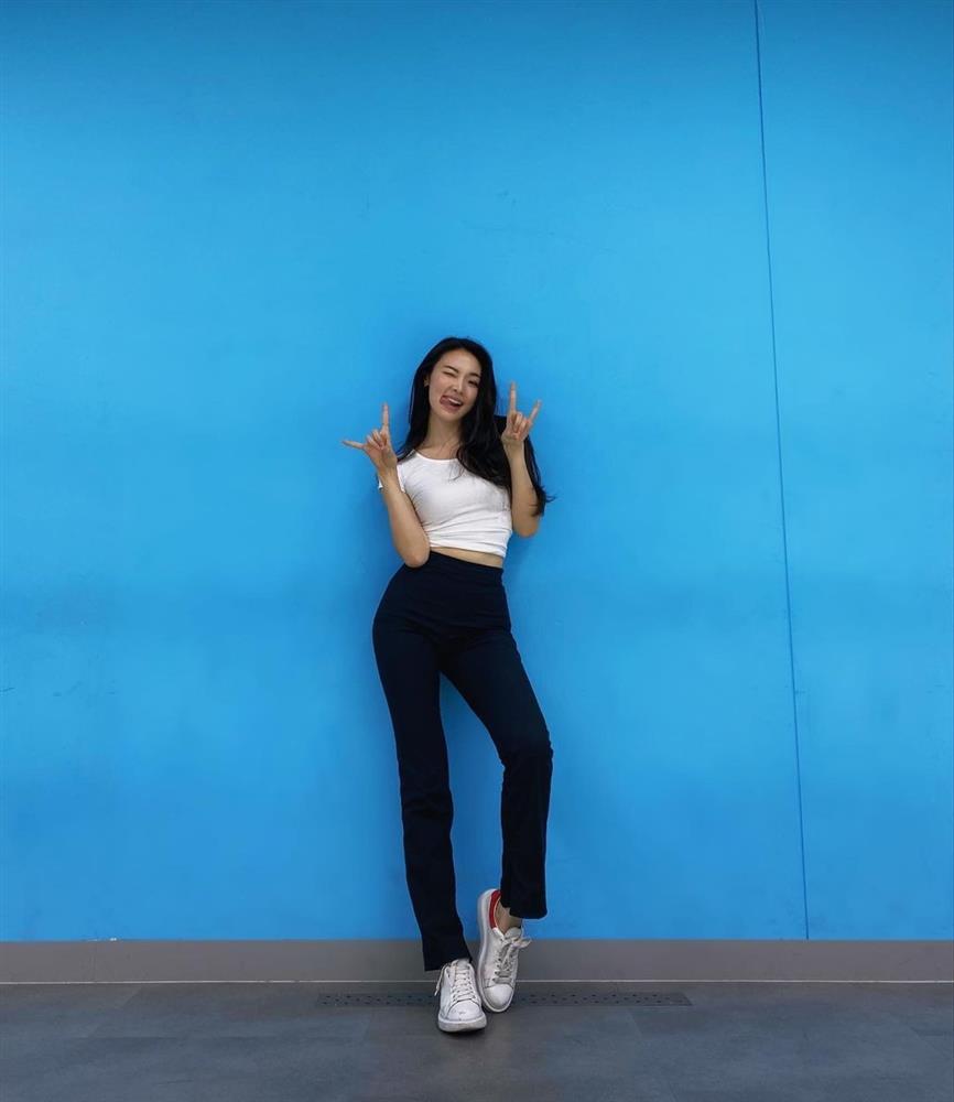 Mỹ nhân Hàn thắng Miss Earth 2022, nhan sắc và profile có gì hot?-17