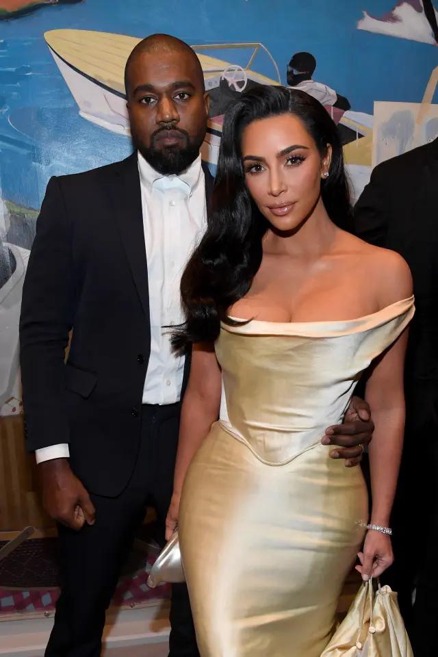 Kanye West hoàn tất ly hôn Kim Kardashian, trả tiền nuôi con 5 tỷ mỗi tháng-1
