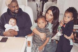 Kanye West hoàn tất ly hôn Kim Kardashian, trả tiền nuôi con 5 tỷ mỗi tháng