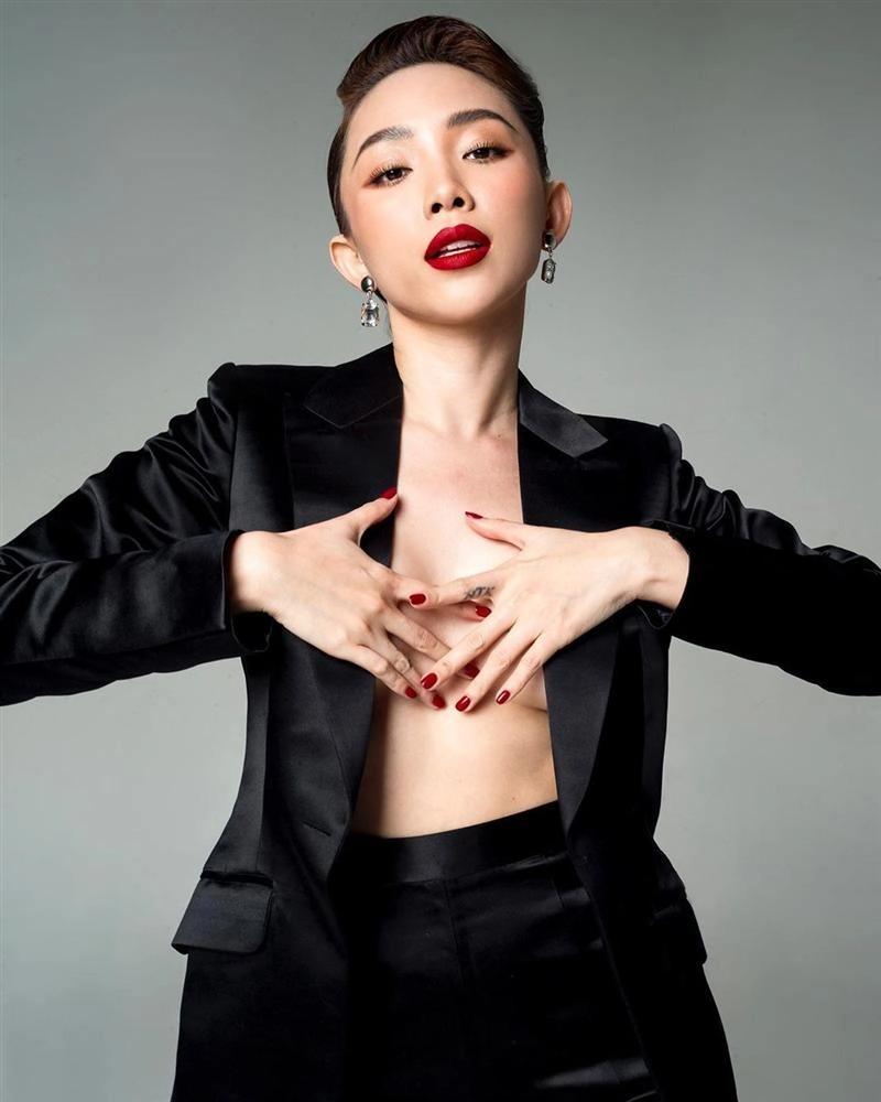 Tóc Tiên bị đào ảnh 15 năm trước giống Minh Hằng đến bất ngờ-10